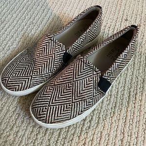 Naturalizer loafers 8 wide EUC